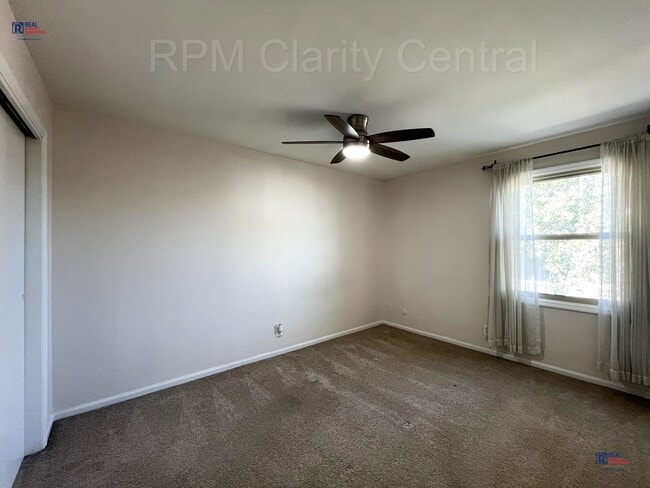 Building Photo - 2BR Condo Near OSU | Patio, Pool Access, Recently Reduced