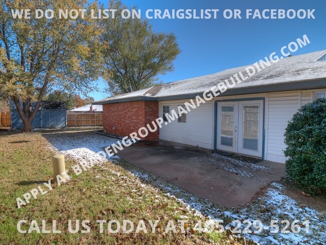 Building Photo - 3837 Sunward Cir