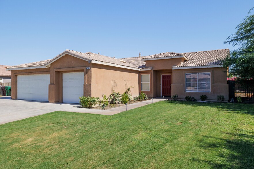 Building Photo - 47734 Mirage Way