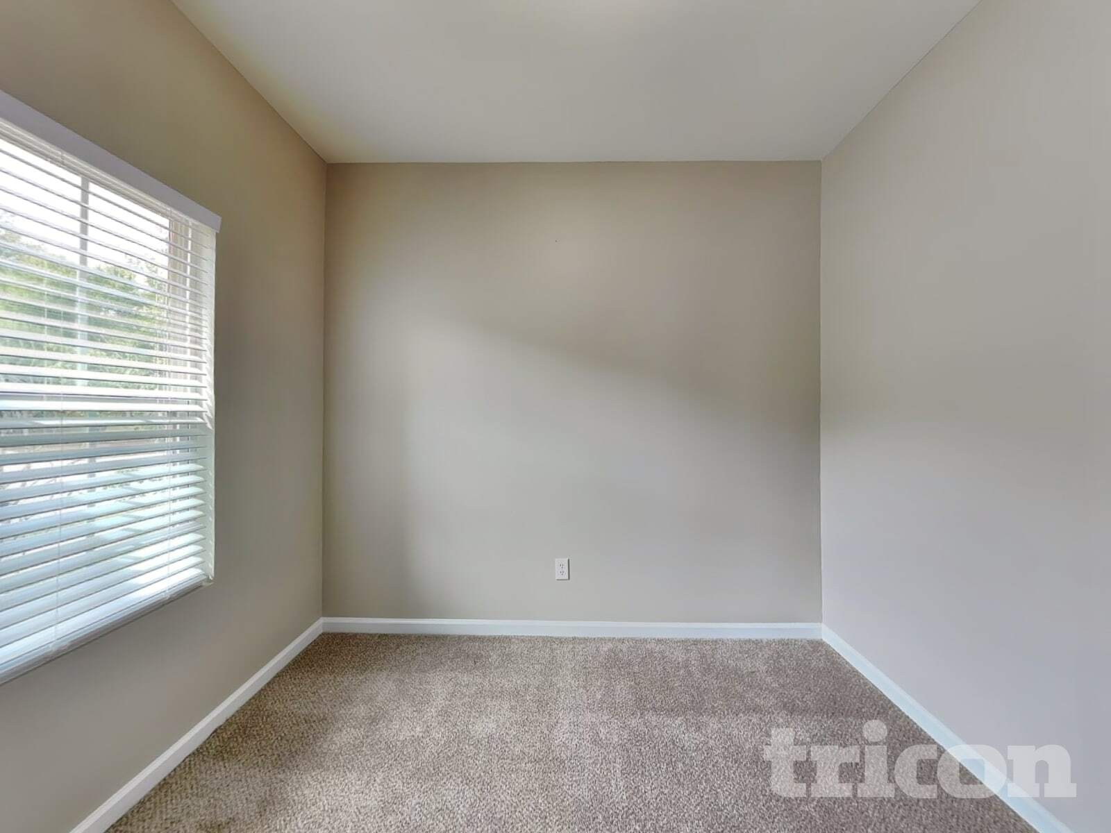 Building Photo - 4286 Traipse Path