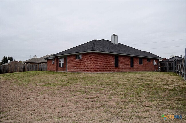 Building Photo - 4902 Slate Ct