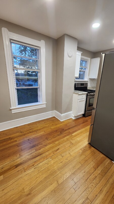 Building Photo - 3790 W 22nd Pl