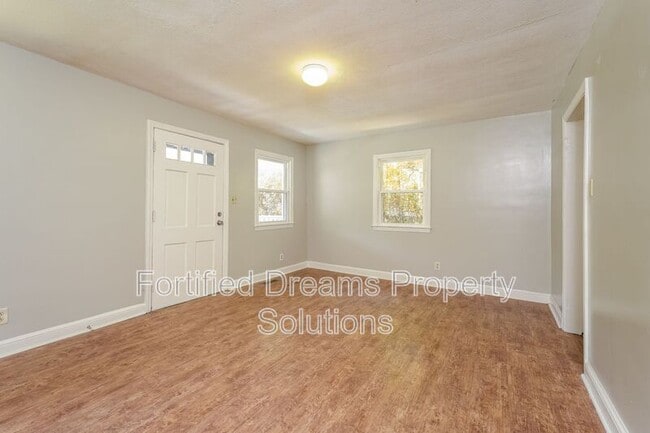 Building Photo - 1413 Fitch St