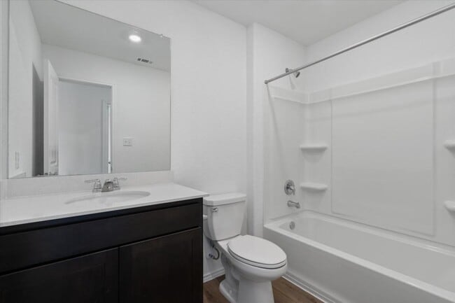Building Photo - 301 Freshwater Dr