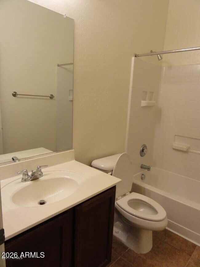 Building Photo - 44215 Caven Dr