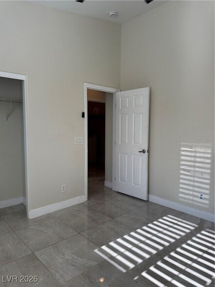 Building Photo - 4632 Cantina Rey St