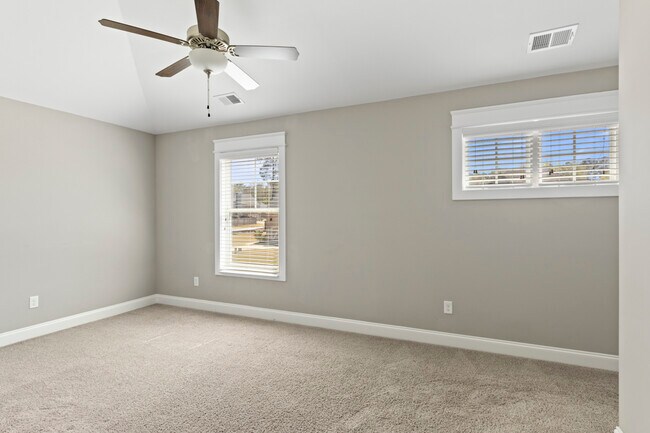 Building Photo - 1867 Moyle Ln