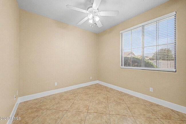 Building Photo - 40148 N Perrone St