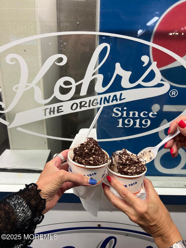 Building Photo - 132 Hancock Ave