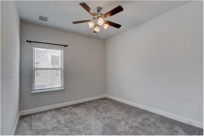 Building Photo - 1564 Windermere Wy
