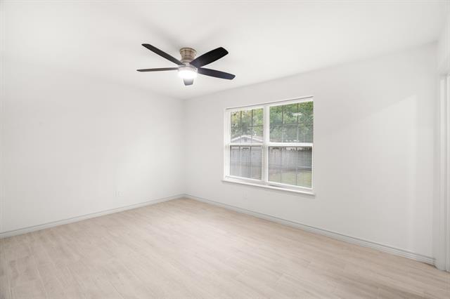 Building Photo - 103 N Summit St