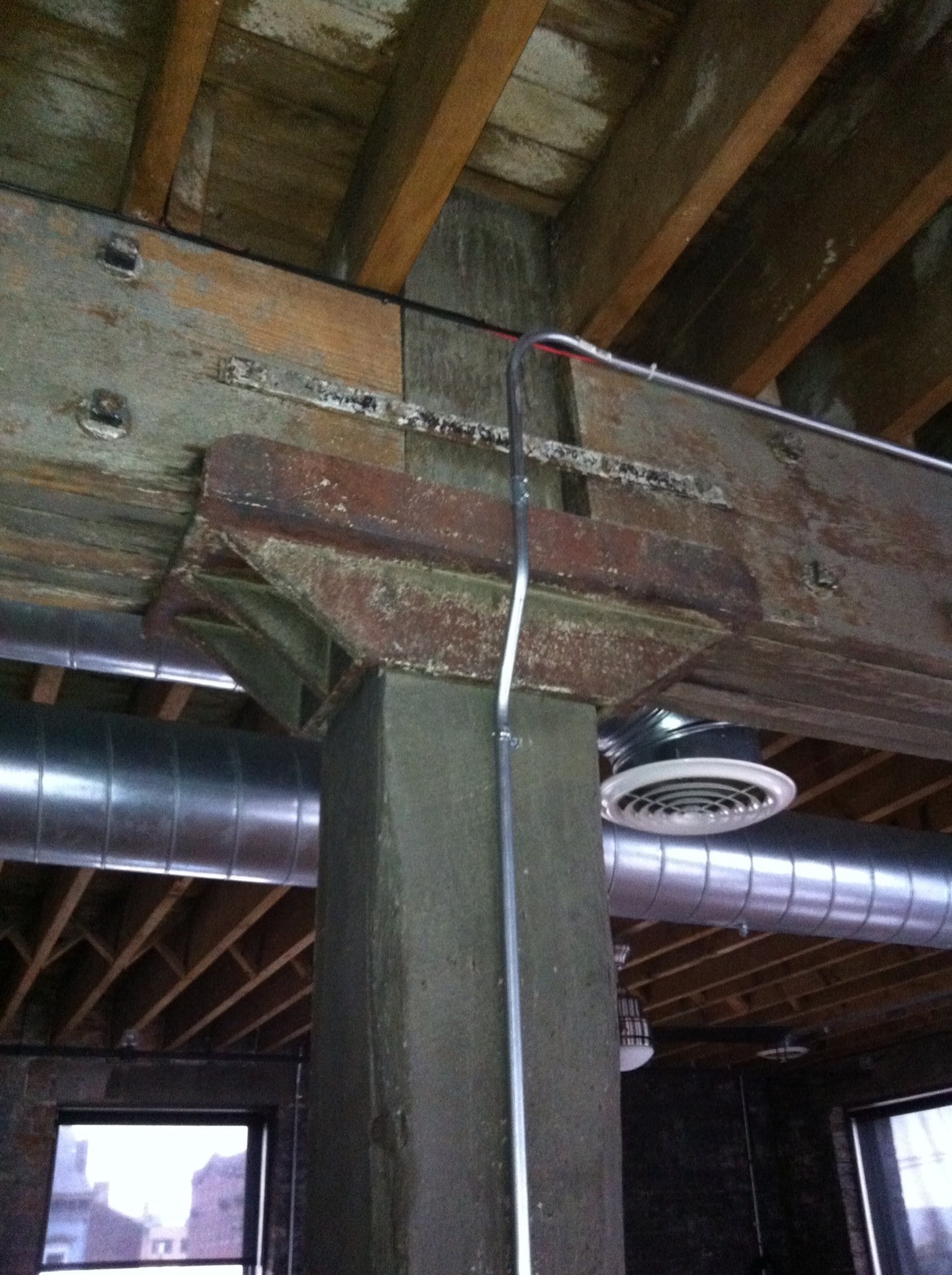 Vintage 1880's Craftsmanship - 1908 Dunlap St