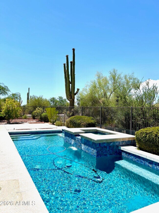 Building Photo - 7484 E Pontebella Dr