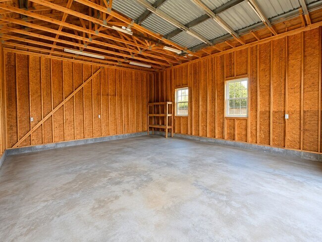 Building Photo - 6012 Waldos Beach Rd