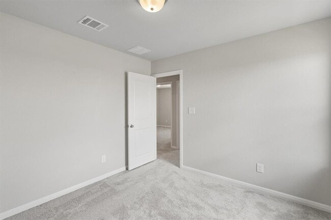 Building Photo - 209 Golden Plains Pkwy