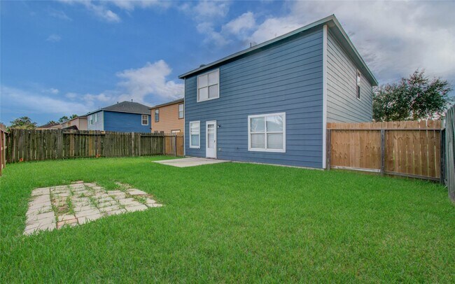 Building Photo - 8219 Tartan Ct