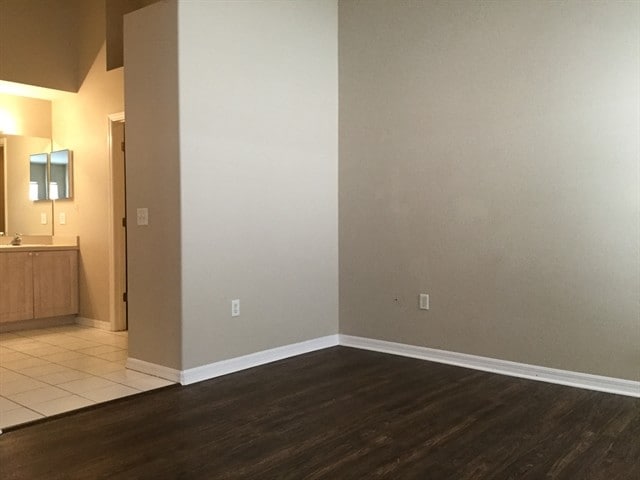 Building Photo - 959 Mayfair St