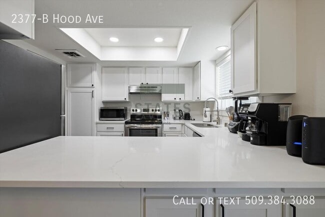 Building Photo - 2377 Hood Ave