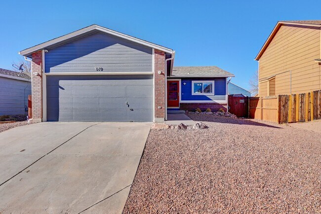 Building Photo - $2,100.00 - 3 bedroom, 2 bathroom, Single ...