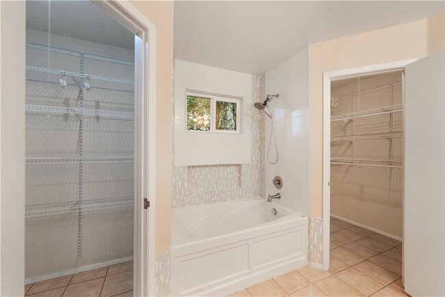Building Photo - 11515 Powder Mill Trail