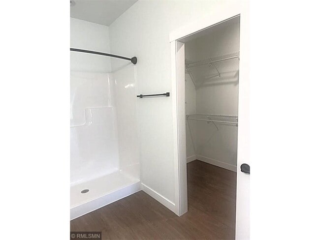 Building Photo - 1226-1228 Wisteria Ln