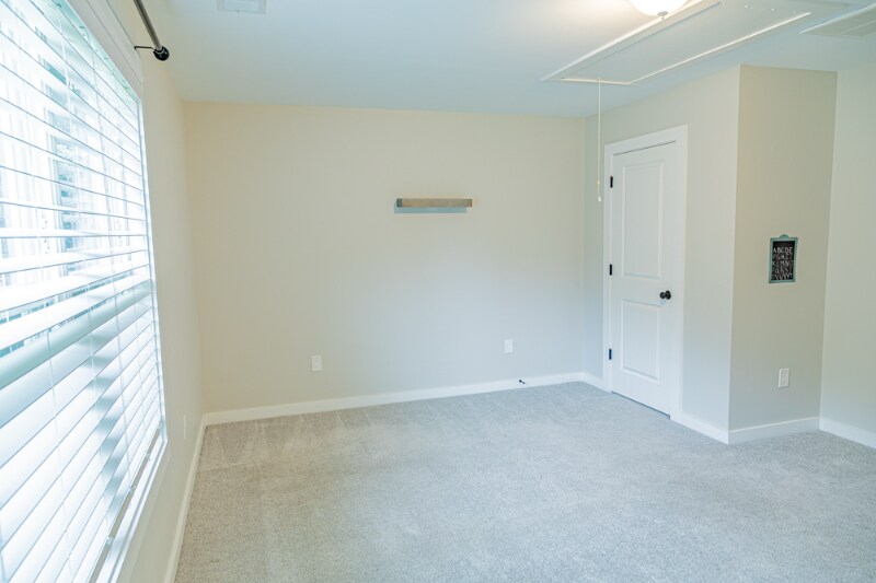 Building Photo - 122 Hunters Woods Dr
