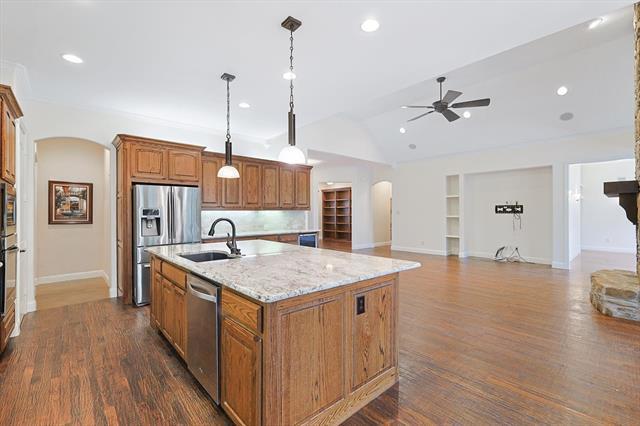 Building Photo - 1560 Karen Dr