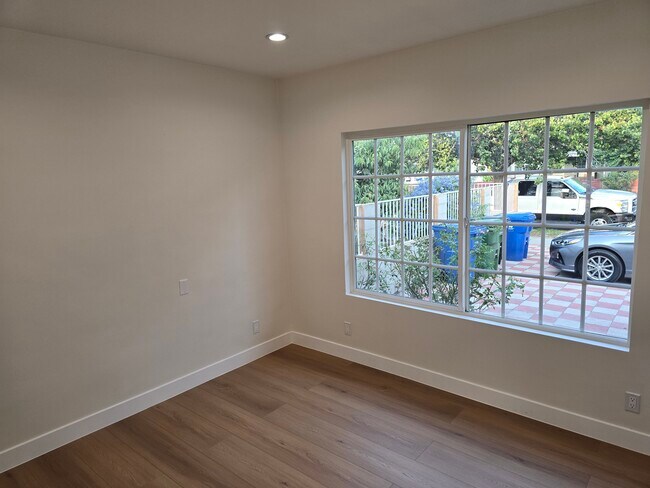 Building Photo - 6703 Cedros Ave