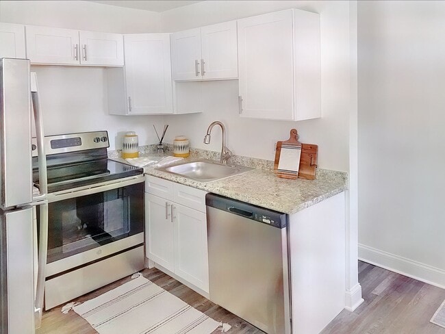 Interior Photo - The Flats At 2200