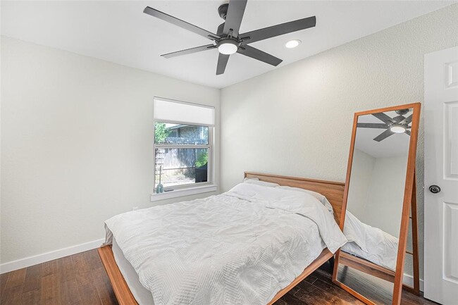 Building Photo - 4616 Ganymede Dr