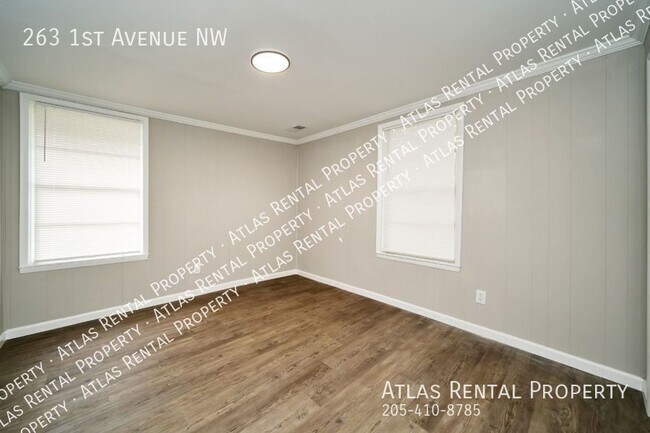 Building Photo - 263 1st Ave NW