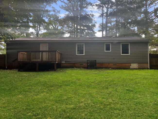 Building Photo - 4275 Ridgetop Dr