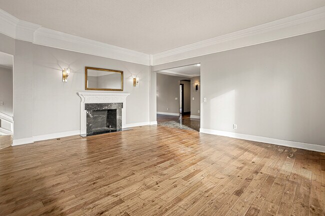 Building Photo - 274 Elkins Rd