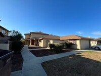 Building Photo - 3450