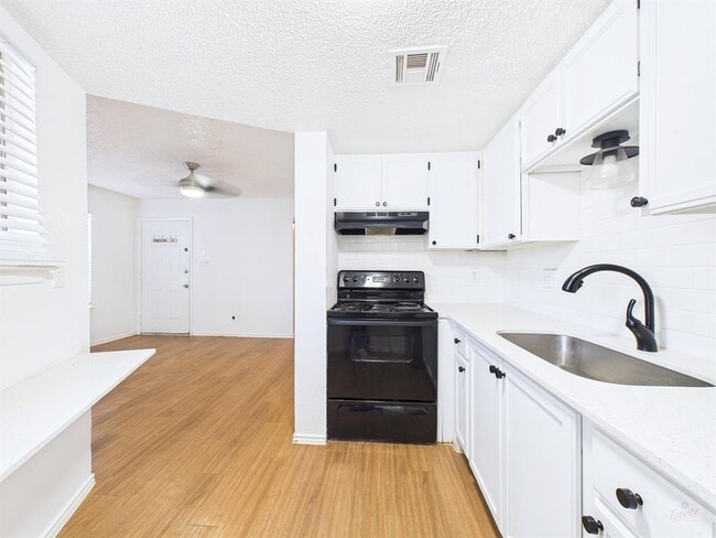 Primary Photo - 2500 Burleson Rd