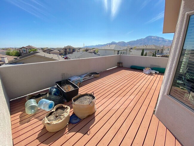 Building Photo - Northeast El Paso/Sandstone Ranch Estates 4 Bed Refrig A/C in Cul De Sac!