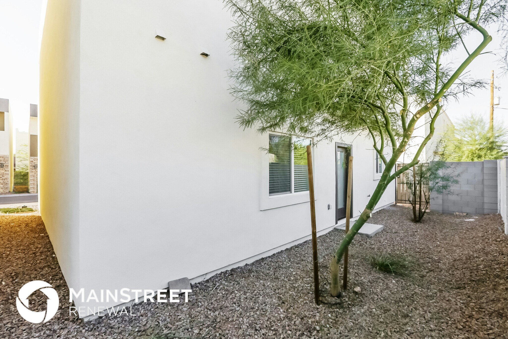 Building Photo - 2000 N 36th St