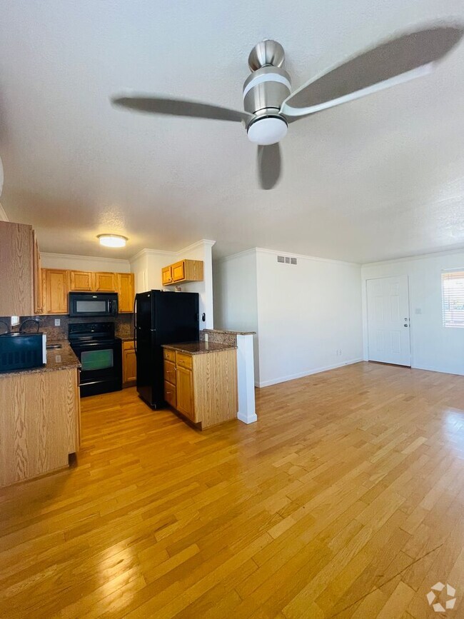 Building Photo - READY TO VIEW NOW!-FIRST MONTH RENT FREE-1...