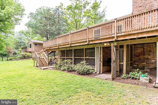 Building Photo - 5225 Old Dominion Dr