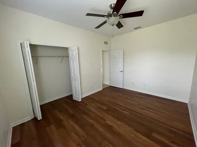 Building Photo - ANNUAL RENTAL - MIRASOL AT COCONUT POINT 3 BED/2 BATH WITH GARAGE