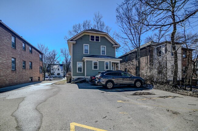 Building Photo - 2636 Stevens St