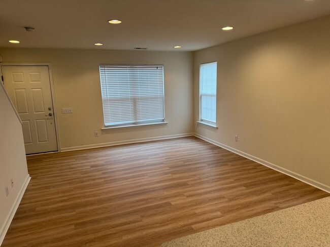 Building Photo - Upper Macungie 2 Bedroom 1.5 Bath end unit townhome for rent $1875/month