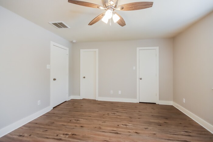 Building Photo - 26852 Haileys Mnr