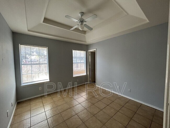 Building Photo - 2508 Toledo Ave