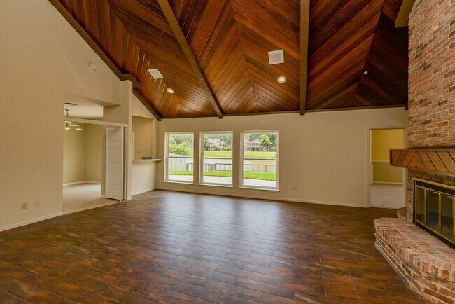Building Photo - 1231 Creekford Cir