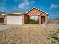 Building Photo - 76 Daisy Dr