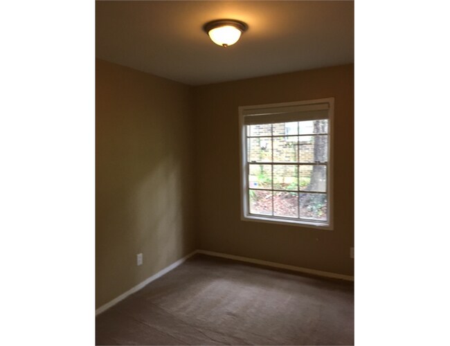 Building Photo - 4154 Yorkshire Ln