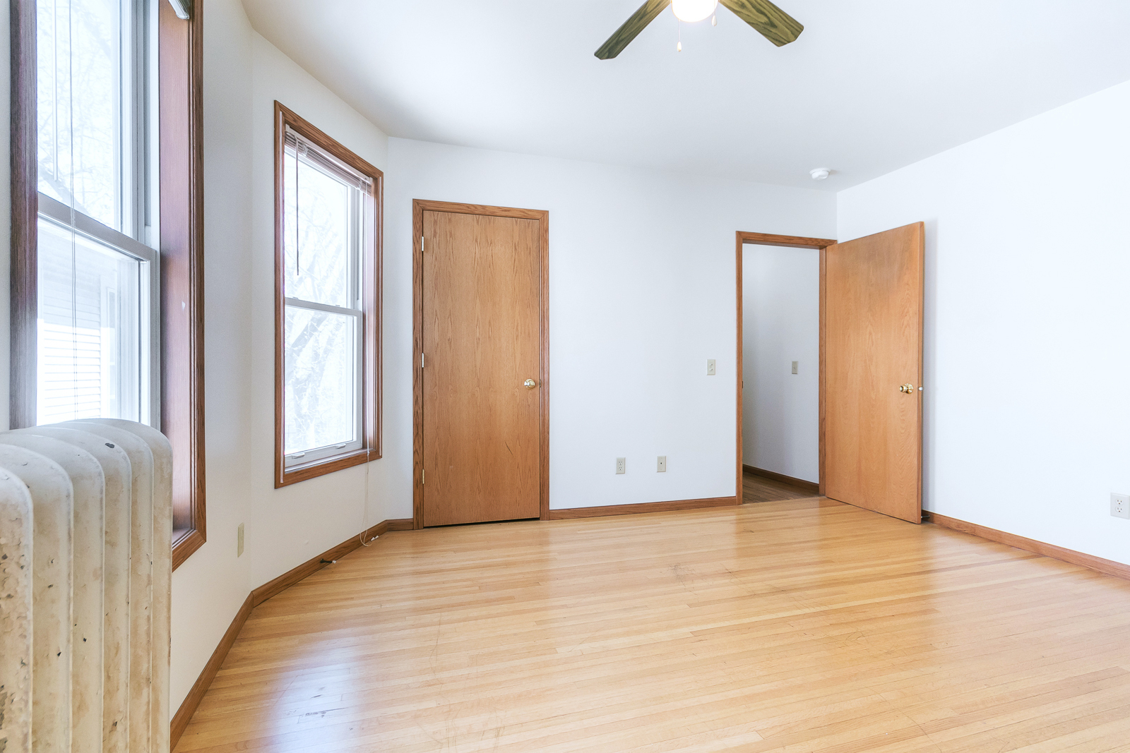 Building Photo - 419 W Doty St