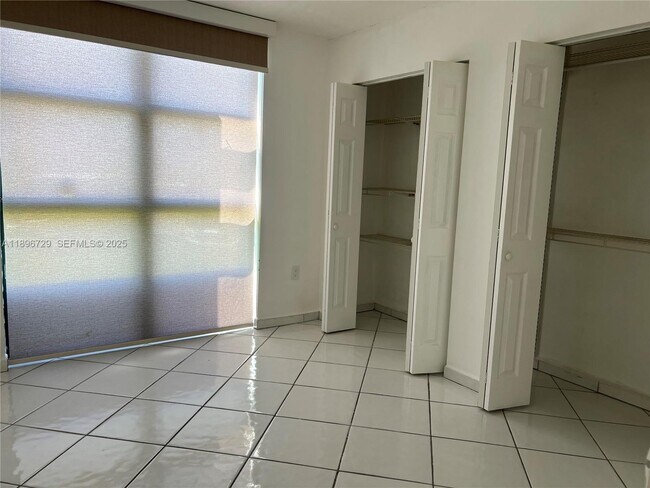 Building Photo - 11780 SW 18th St