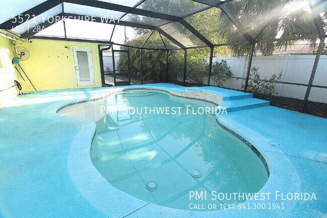 Building Photo - 5521 Yorkshire Way